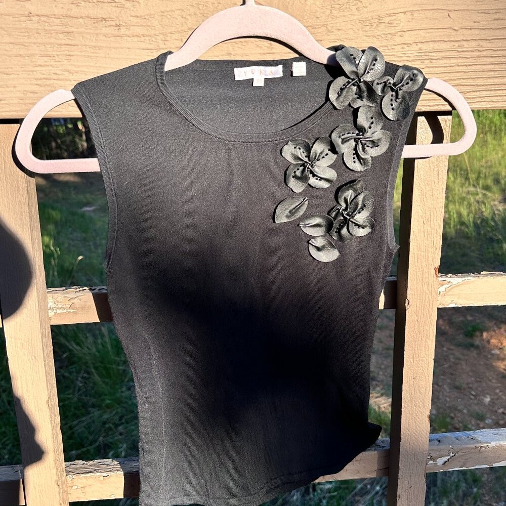 RARE EUC Vintage YUKA Tank Sweater with Leather Flowers & Beading